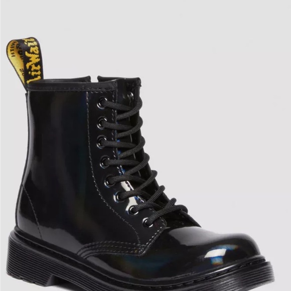 EUC Girls Dr. Martens Shiny Black Boots Rainbow Iridescent girls size 3 - Picture 11 of 11